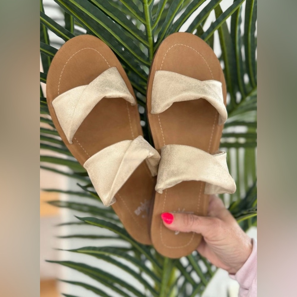 Corky’s With A Twist Gold Sandals